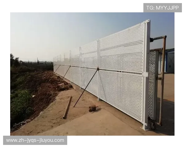 防风抗冲击足球场专用围挡性能测试报告